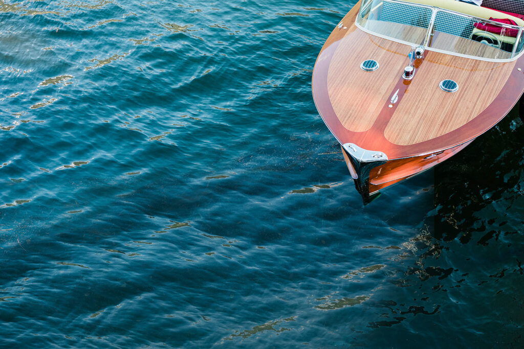 old boat at Como lake